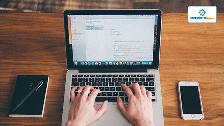 sử dụng laptop đúng cách