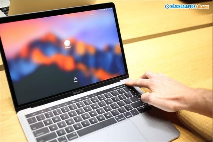 Khởi động lại máy tính