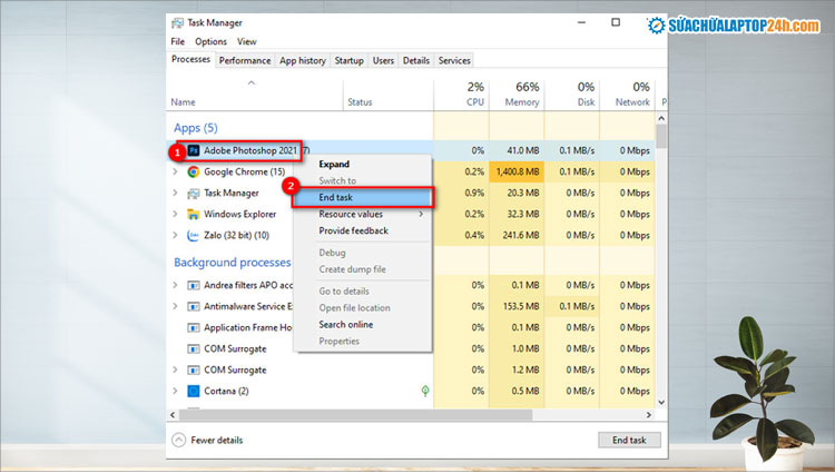 Chọn End Task để tắt ứng dụng gây ra lỗi màn hình laptop bị giật
