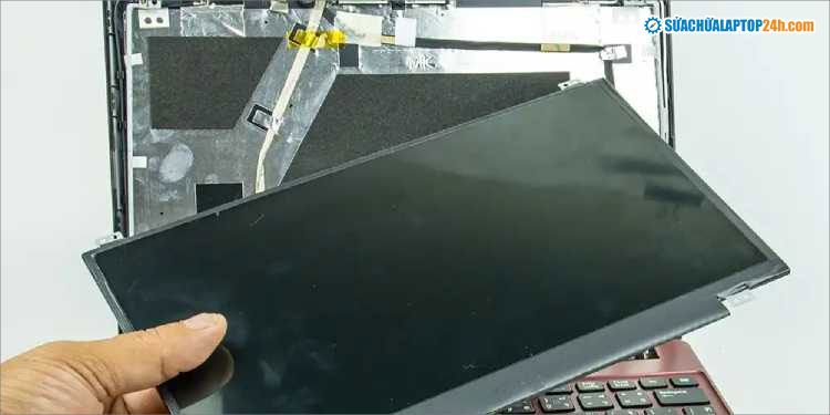 Thay mới là giải pháp tối ưu khi màn hình bị lỗi