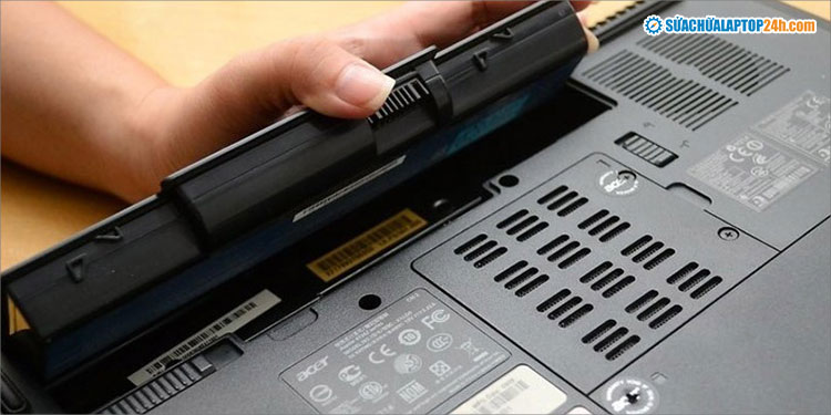 Hãy thay ngay pin laptop bị chai để đảm bảo an toàn khi sử dụng