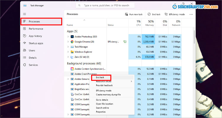 Chọn End Task để tắt các ứng dụng đang chạy ngầm
